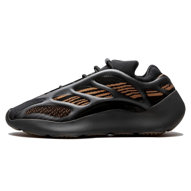 Tênis Adidas Yeezy 700 V3 "Clay Brown"