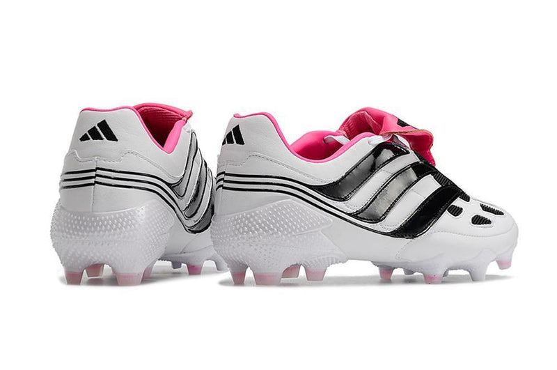 Chuteira Adidas Predator Precision Campo