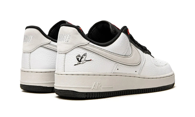 Tênis Air Force 1 "Milky Stork"