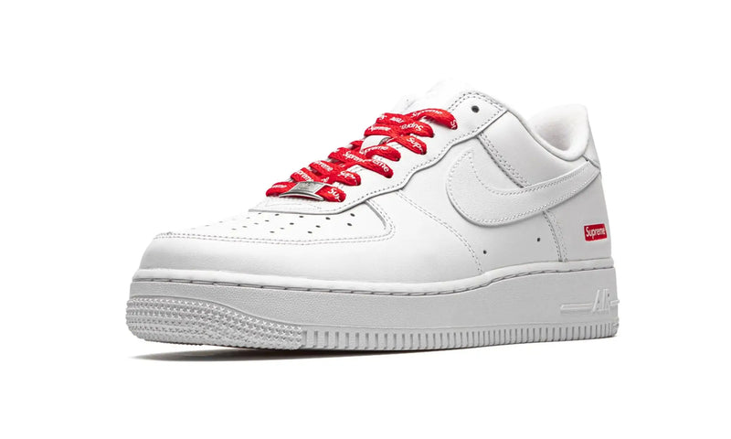 Tênis Air Force 1 x Supreme "White" Branco