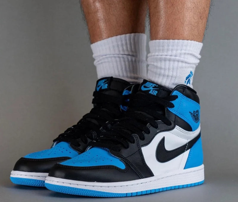 Tênis Air Jordan 1 High "UNC Toe" Azul