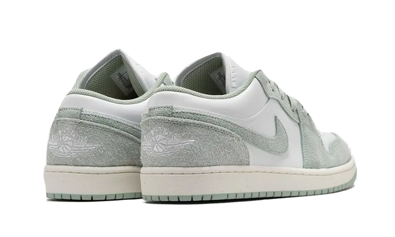 Air Jordan 1 Low SE White Seafoam