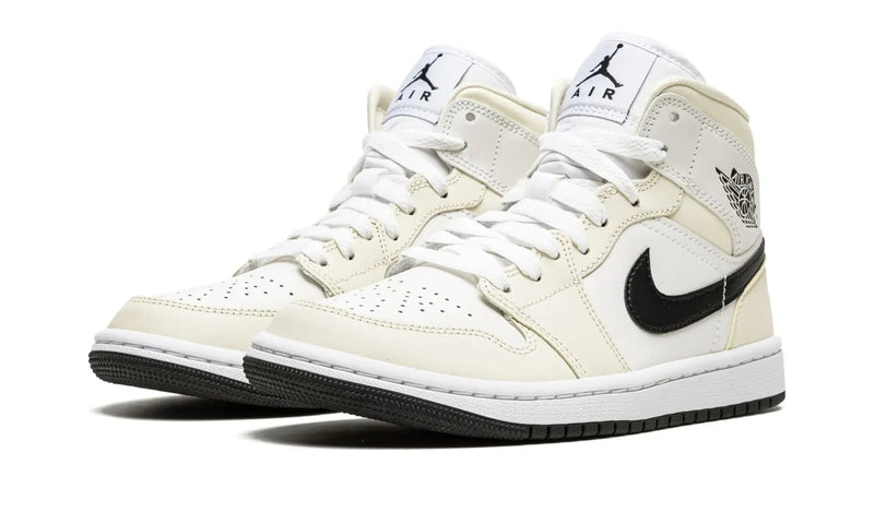 Tênis Air Jordan 1 Mid Feminino "Coconut MIlk" Amarelo