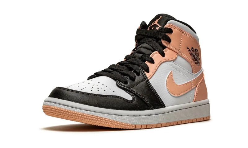 Tênis Air Jordan 1 Mid Feminino "Crimson Tint" Salmão