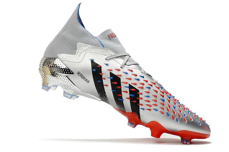 Chuteira adidas Predator Freak .1 Campo