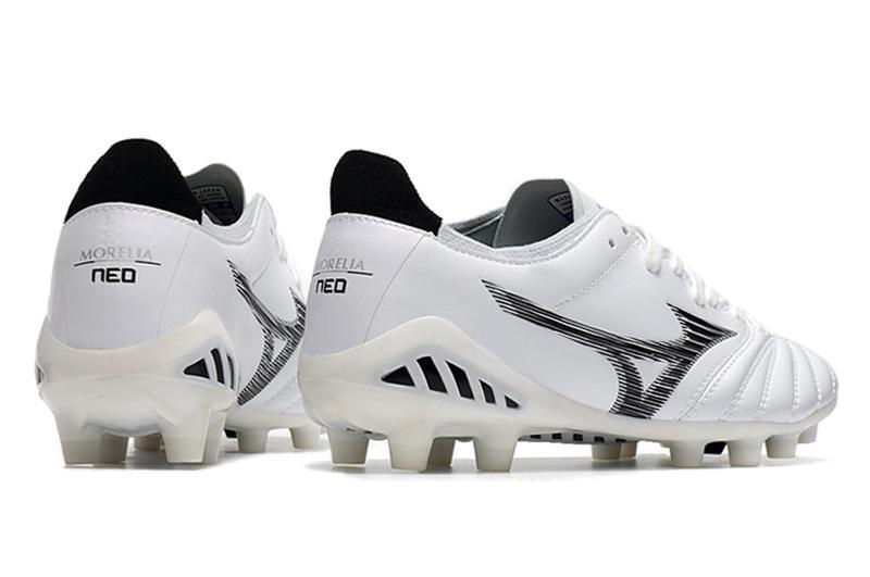 Chuteira Mizuno Morelia NEO III Campo