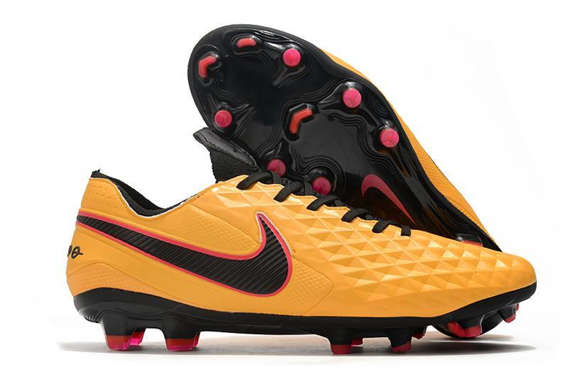 Chuteira Nike Tiempo Legend 8 Elite Campo