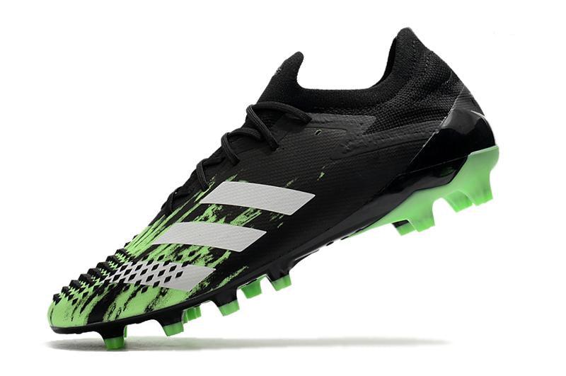 Chuteira Adidas Predator Mutator 20.1 low Campo