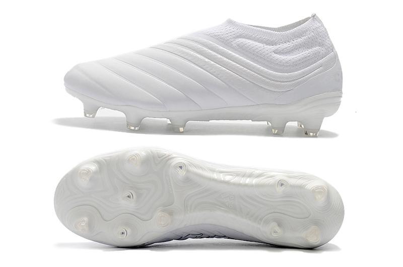 Chuteira Adidas Copa 19+ Campo