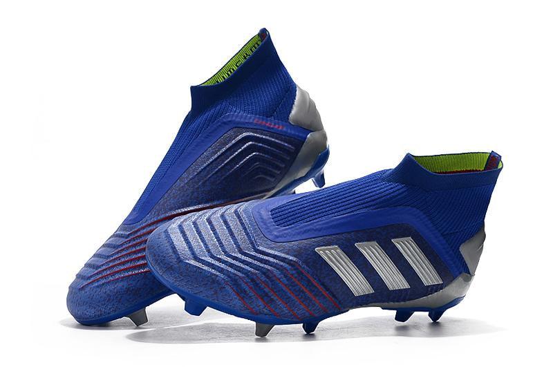 Chuteira adidas Predator 19 Campo