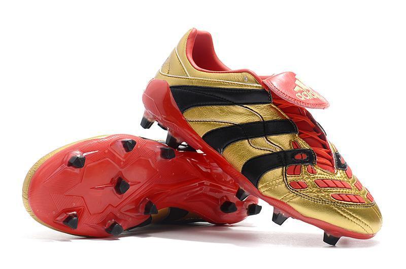 Chuteira Adidas Predator Accelerator Campo