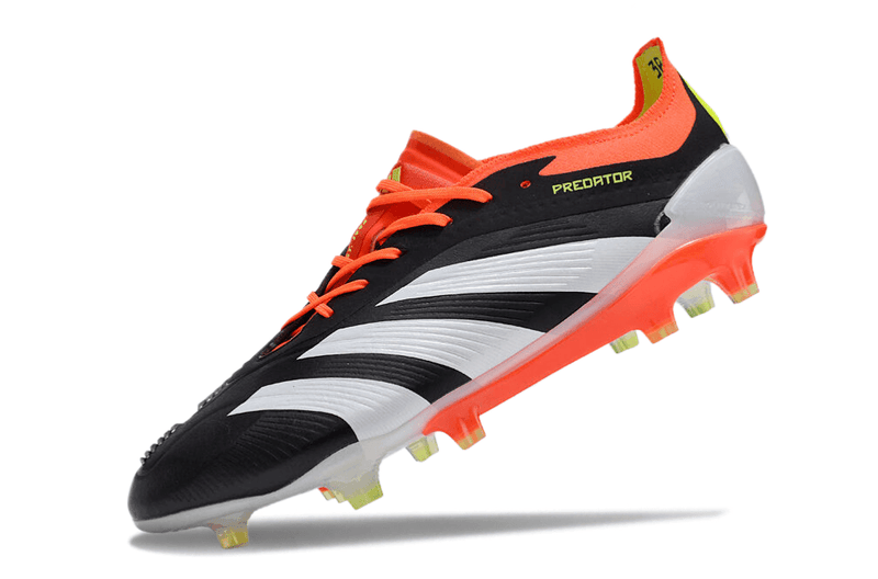 Chuteira adidas Predator Campo