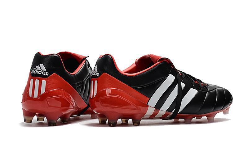 Chuteira Adidas Predator Mania Champagne Campo