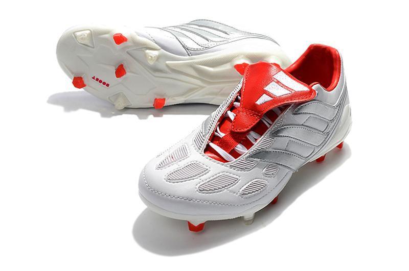 Chuteira Adidas Predator Precision Campo