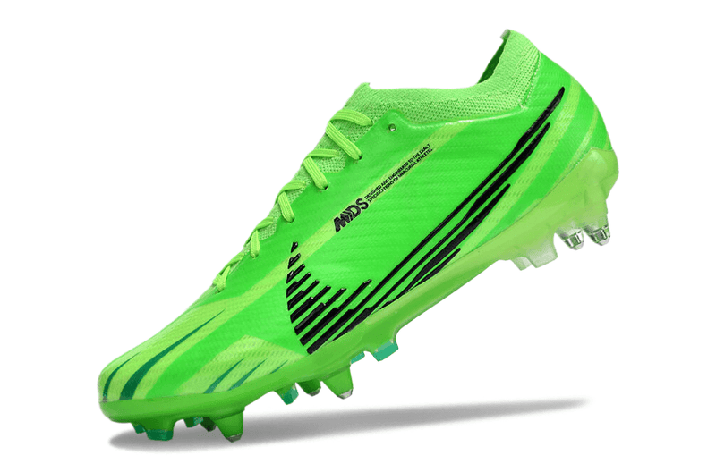 Chuteira Nike Mercurial Vapor XV Elite SG Campo