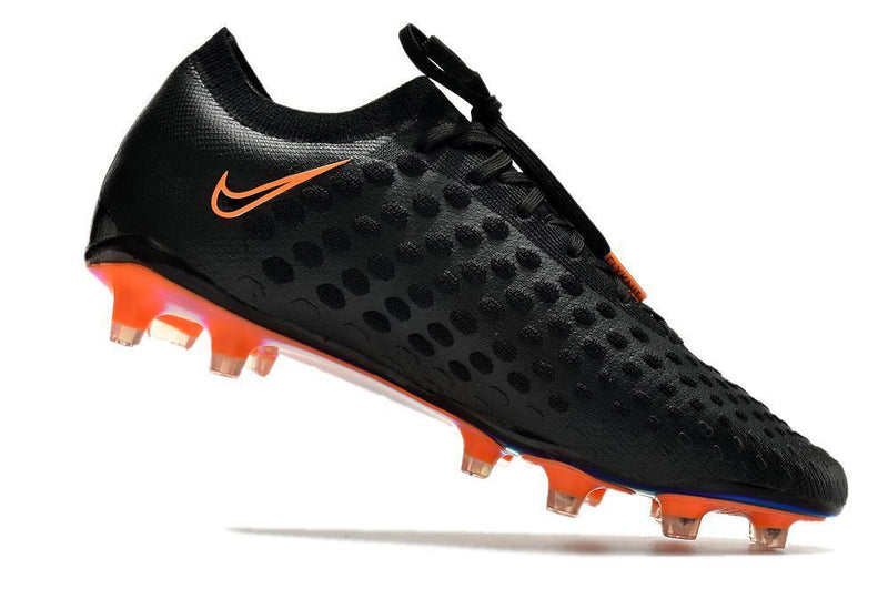 Chuteira Nike Phantom Ultra Venom Campo