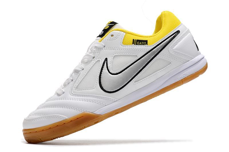 Chuteira Nike SB Gato Futsal