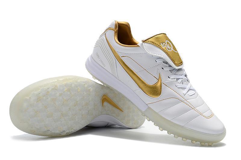 Chuteira Nike Tiempo Legend 7 R10 Elite Society