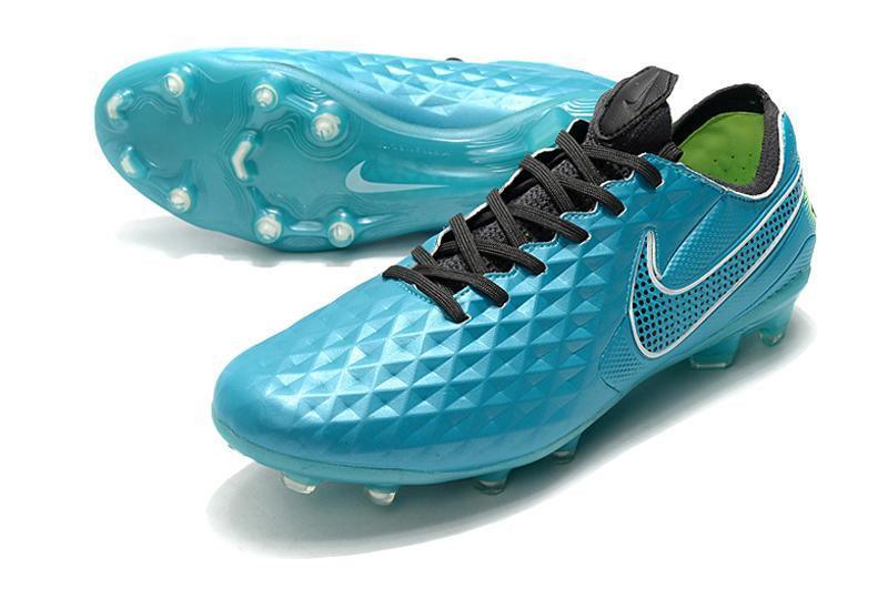 Chuteira Nike Tiempo Legend 8 Elite Campo