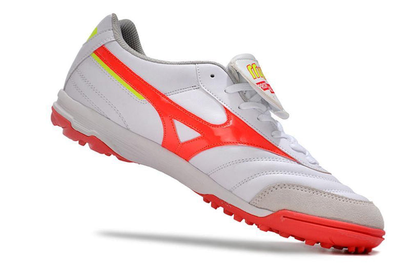 Chuteira Mizuno Morelia II Sala Classic Society