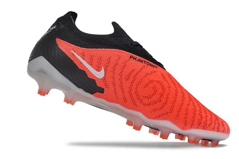 Chuteira Nike Phantom GX Low Elite FG Campo