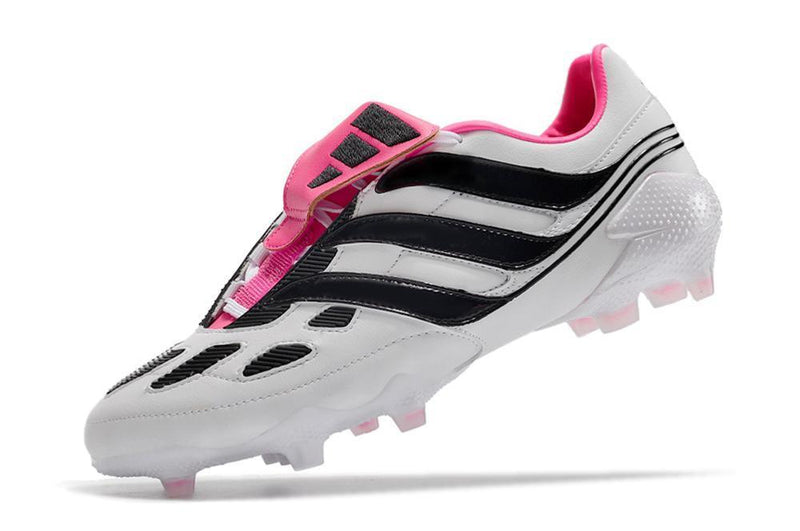 Chuteira Adidas Predator Precision Campo