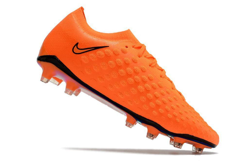 Chuteira Nike Phantom Ultra Venom Campo