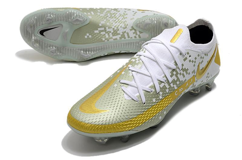 Chuteira Nike Phantom GT Elite Campo