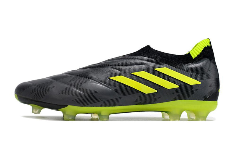 Chuteira Adidas Copa PureFirm Ground Campo