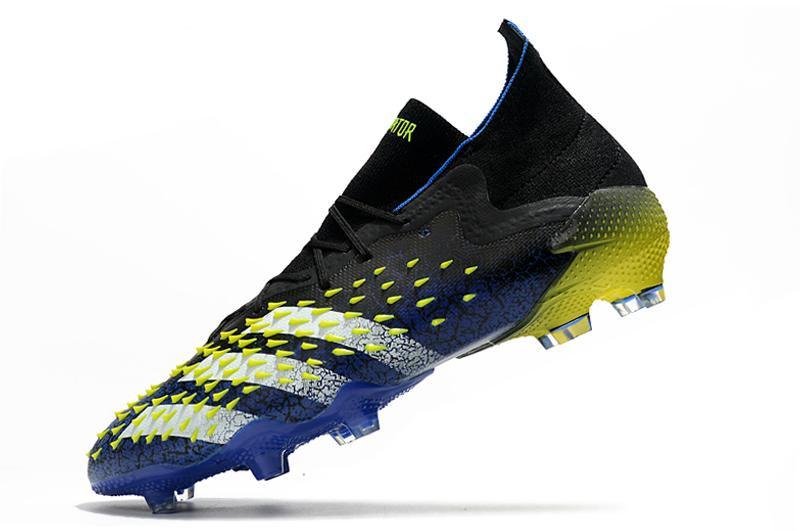 Chuteira adidas Predator Freak .1 Campo