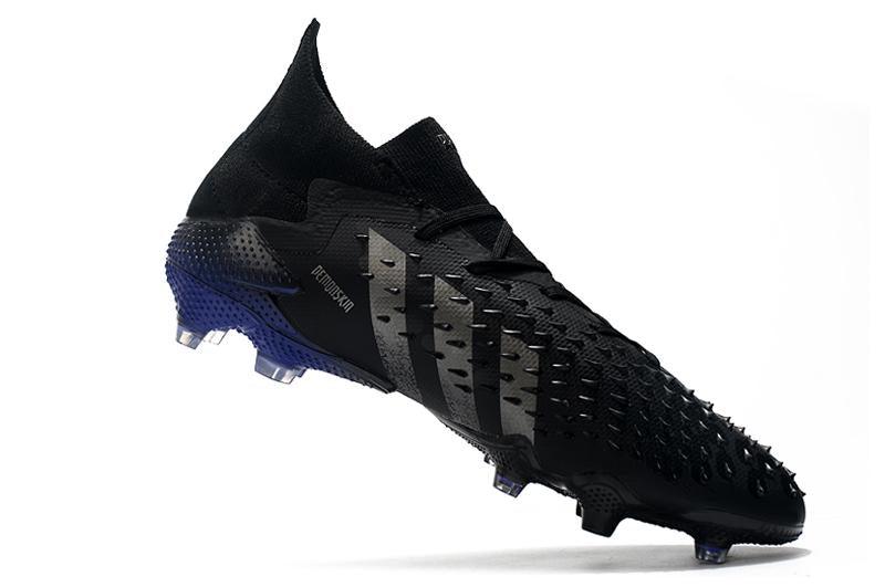 Chuteira adidas Predator Freak .1 Campo