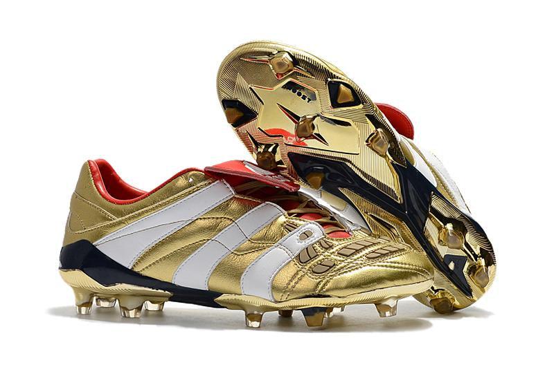 Chuteira Adidas Predator Accelerator Campo