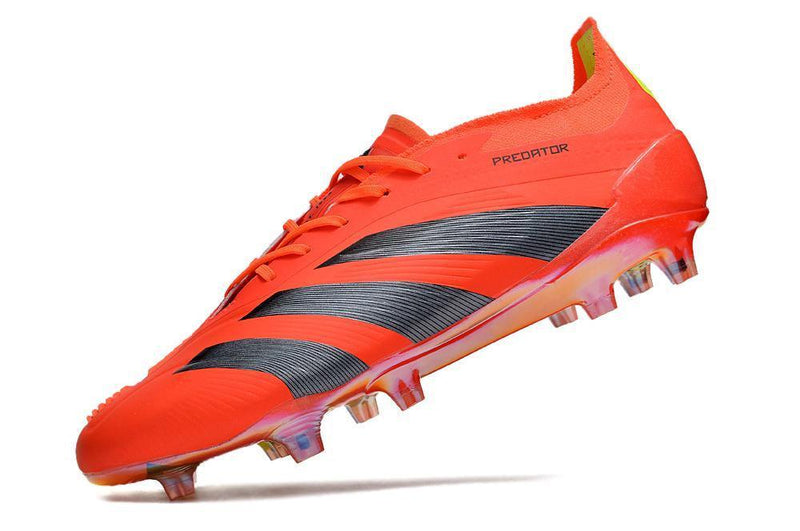 Chuteira adidas Predator Campo