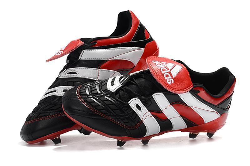 Chuteira Adidas Predator Accelerator Campo