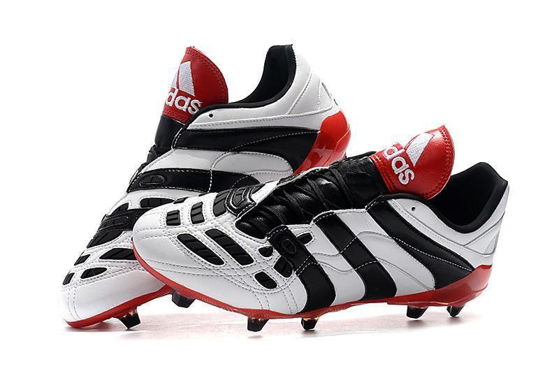 Chuteira Adidas Predator Accelerator Campo