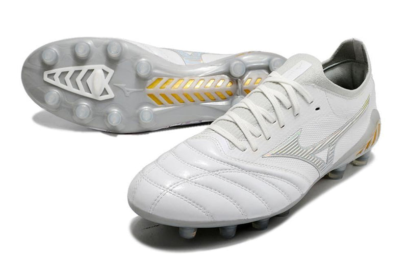 Chuteira Mizuno Morelia NEO III Campo