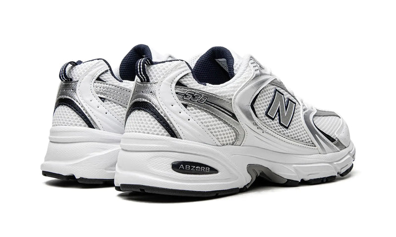 Tênis New Balance 530 "White Silver Navy" Prata / Azul