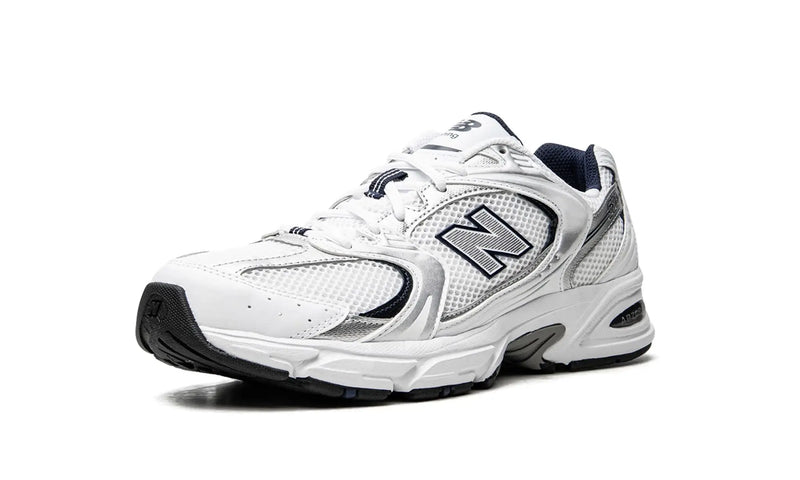 Tênis New Balance 530 "White Silver Navy" Prata / Azul