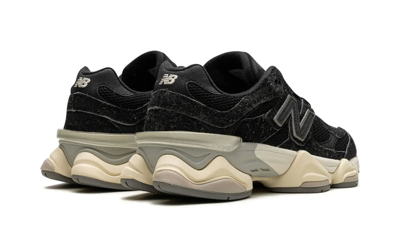 Tênis New Balance 9060 "Black Suede" Preto