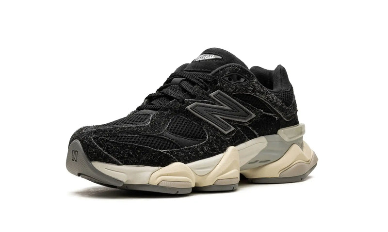 Tênis New Balance 9060 "Black Suede" Preto