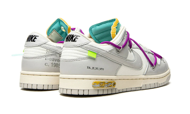 Tênis Nike Dunk Low x Off-White "Lot 21"