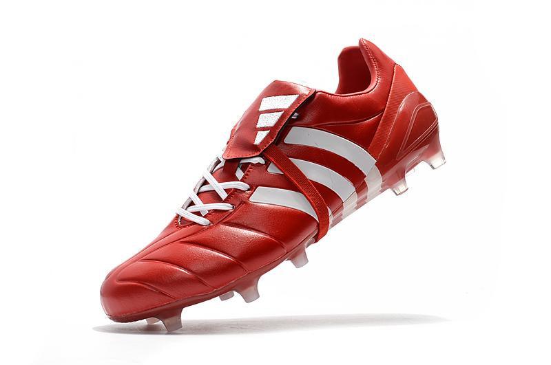 Chuteira Adidas Predator Mania Champagne Campo