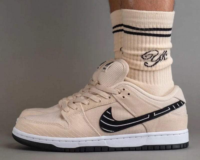 Tênis Nike Dunk Low SB x Albino & Preto "Jiu-Jitsu"